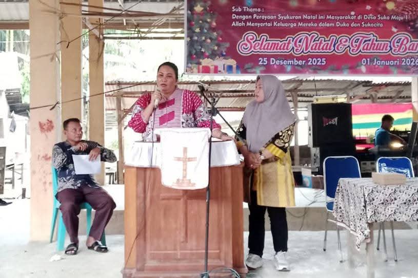 Ketua TP PKK Tapteng Ikuti Ibadah Syukuran Tahun Baru 2026 Di Pasaribu Tobing Ketua TP PKK Tapteng Ikuti Ibadah Syukuran Tahun Baru 2026 Di Pasaribu Tobing