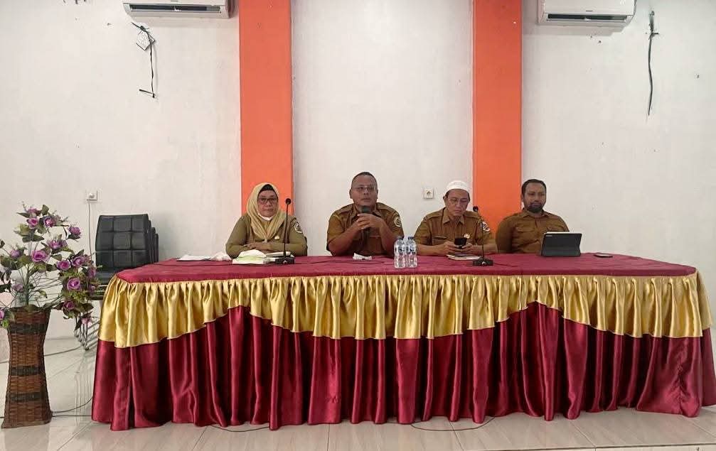 Pemkab Tapteng Gelar Sosialisasi Surat Keputusan Bupati Pelarangan Pembukaan Lahan Kegiatan Penanaman Kelapa Sawit Pada Wilayah Kawasan Hutan