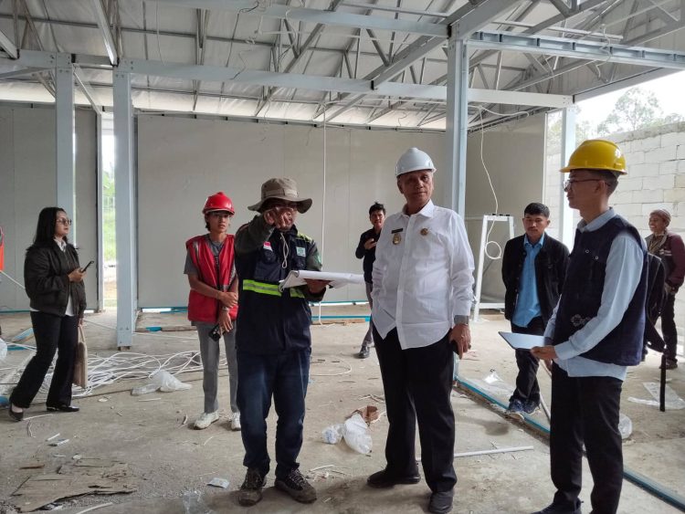 Wakil Bupati Pakpak Bharat Tinjau Pembangunan SPPG Wakil Bupati Pakpak Bharat Tinjau Pembangunan SPPG