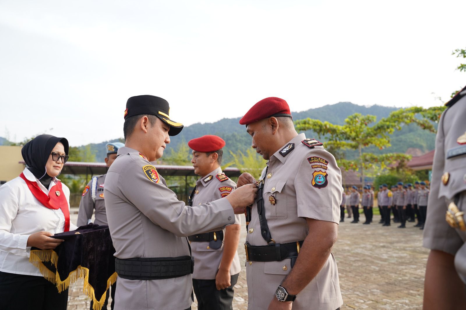 Kapolres Tapanuli Tengah Pimpin Sertijab Kasat Reskrim, Kasat Samapta dan Kapolsek Sorkam