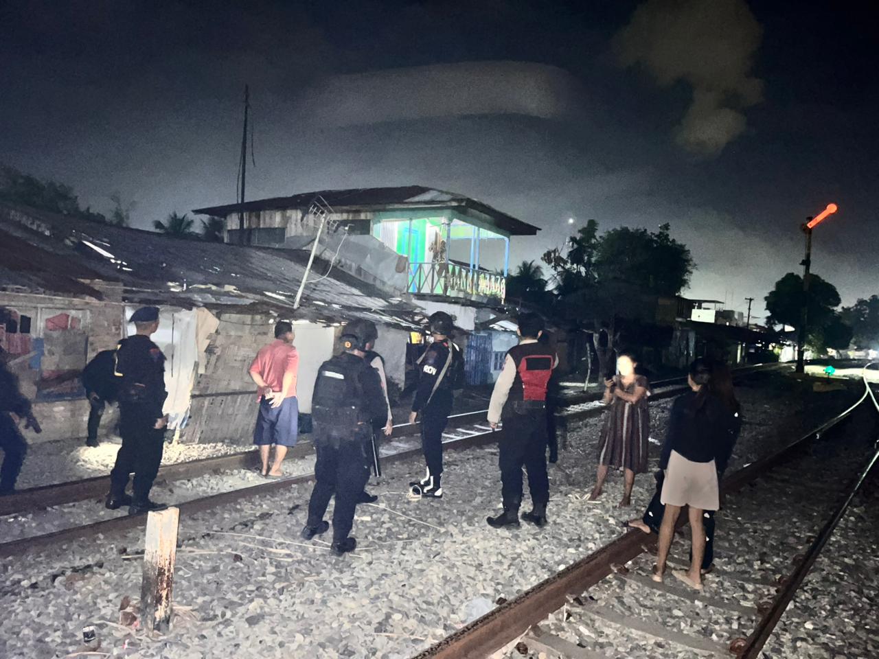 Perkuat Keamanan Wilayah, Brimob Polda Sumut dan Polres Pelabuhan Belawan Gelar Patroli KRYD Antisipasi 3C dan Tawuran