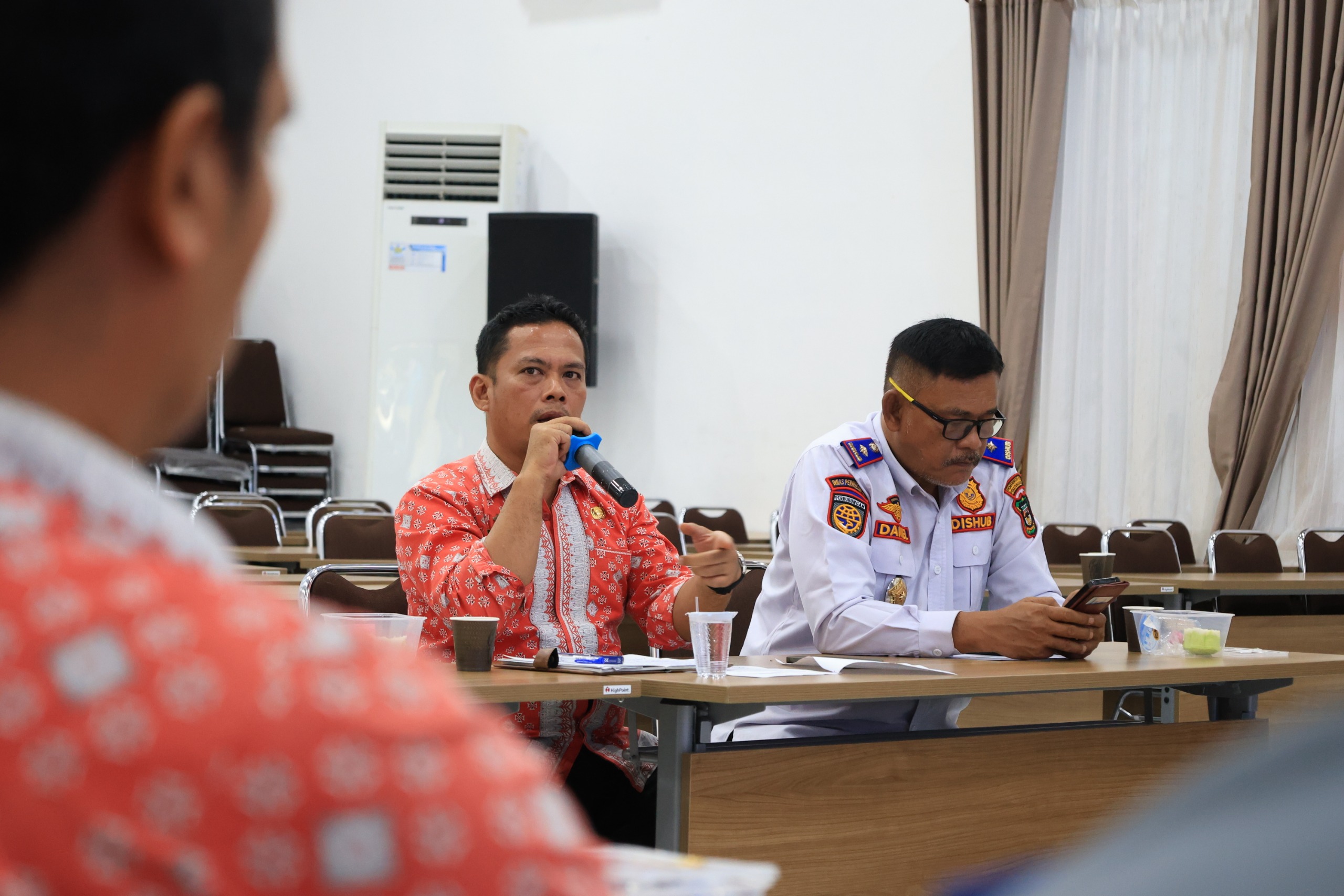 Wali Kota Pematangsiantar Diwakili Sekda Junaedi Antonius Sitanggang Pimpin Rapat Optimalisasi Terminal Tanjung Pinggir Wali Kota Pematangsiantar Diwakili Sekda Junaedi Antonius Sitanggang Pimpin Rapat Optimalisasi Terminal Tanjung Pinggir