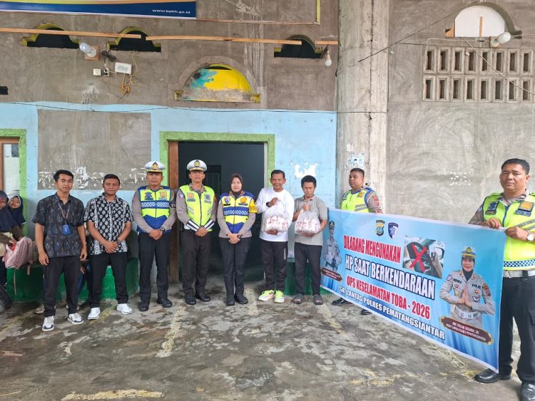 Ops Keselamatan Toba 2026, Sat Lantas Polres Pematangsiantar Gelar Jumat Berkah Ops Keselamatan Toba 2026, Sat Lantas Polres Pematangsiantar Gelar Jumat Berkah