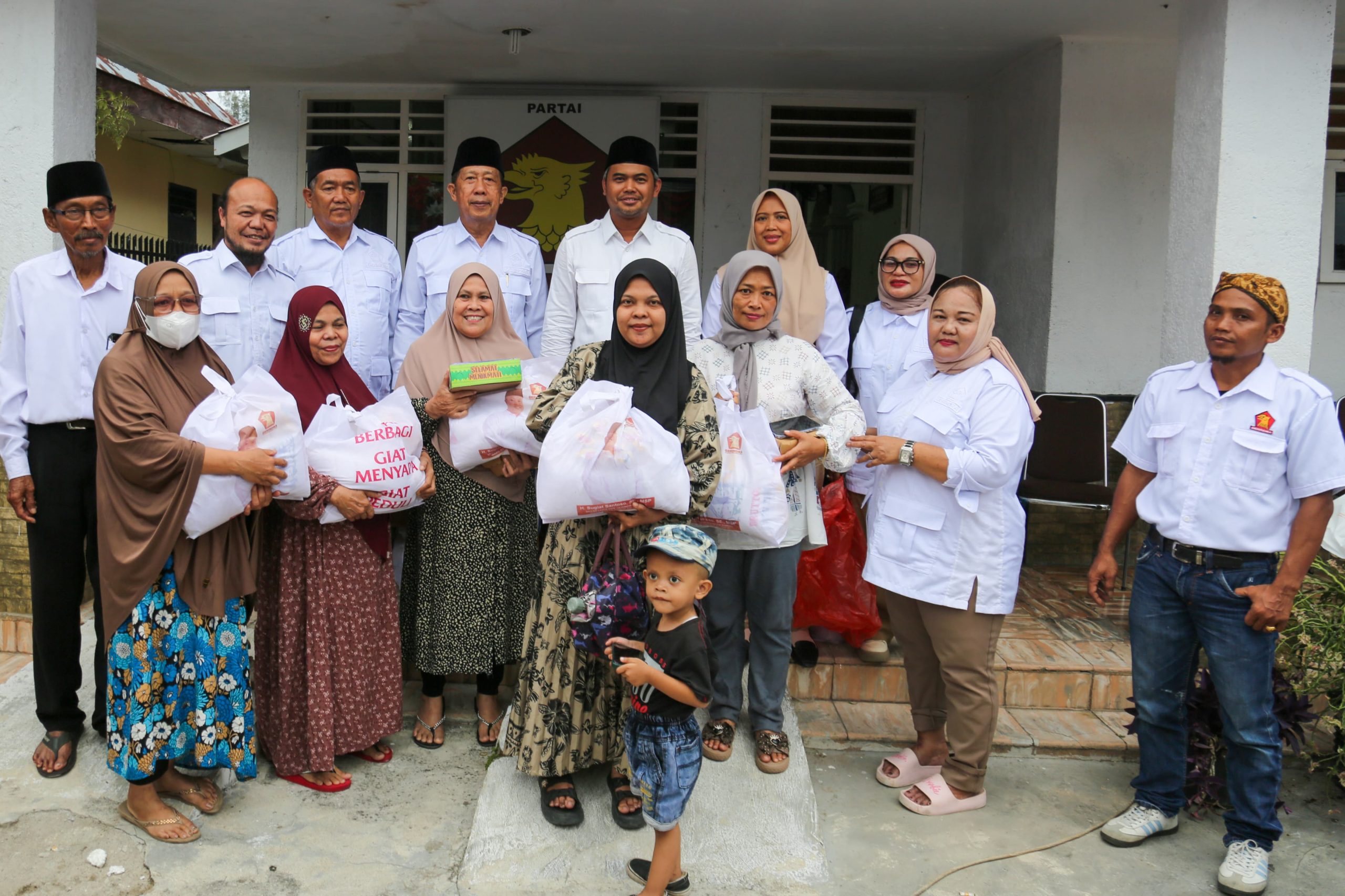 Wali Kota Diwakili Wakil Herlina Menghadiri Peringatan HUT ke-18 Partai Gerindra di Kantor DPC Partai Gerindra Kota Pematangsiantar
