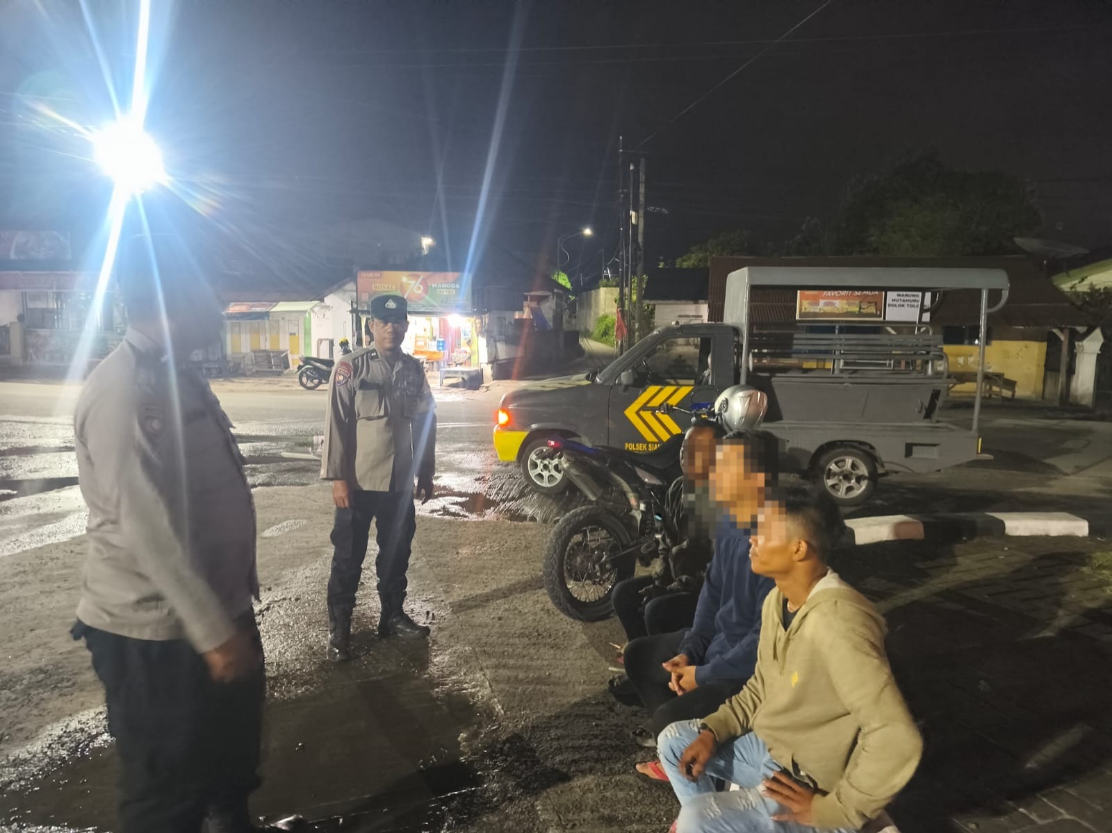 Polsek Siantar Marihat Gencarkan Patroli Asmara Subuh Antisipasi Guantibmas Polsek Siantar Marihat Gencarkan Patroli Asmara Subuh Antisipasi Guantibmas