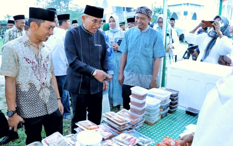 Resmikan Kampung Ramadhan Sampantao Squere 1447 H, Bupati Simalungun: Simbol Kebersamaan dan Semangat Gotong royong Resmikan Kampung Ramadhan Sampantao Squere 1447 H, Bupati Simalungun: Simbol Kebersamaan dan Semangat Gotong royong