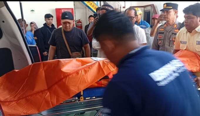 Geger, Kapten Kapal KMP Kaldera Toba Ditemukan Tewas Di Room Door Kapal Geger, Kapten Kapal KMP Kaldera Toba Ditemukan Tewas Di Room Door Kapal