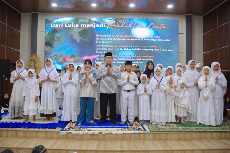 Pemko Pematangsiantar Hadiri Yatim Fest Ramadhan Wali Kota Tegaskan Komitmen Kepedulian, Pendidikan, dan Toleransi yang Terjaga Pemko Pematangsiantar Hadiri Yatim Fest Ramadhan Wali Kota Tegaskan Komitmen Kepedulian, Pendidikan, dan Toleransi yang Terjaga
