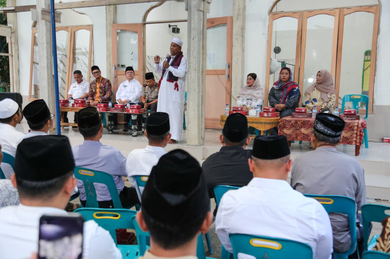 Wesly Silalahi Gelar Safari Ramadhan di Bulan Penuh Berkah; Dari Masjid Al Ikhlas Jalan AMPI, Masjid Taqwa Muhammadiyah, Hingga Masjid Amaliyah Gurilla Wesly Silalahi Gelar Safari Ramadhan di Bulan Penuh Berkah; Dari Masjid Al Ikhlas Jalan AMPI, Masjid Taqwa Muhammadiyah, Hingga Masjid Amaliyah Gurilla