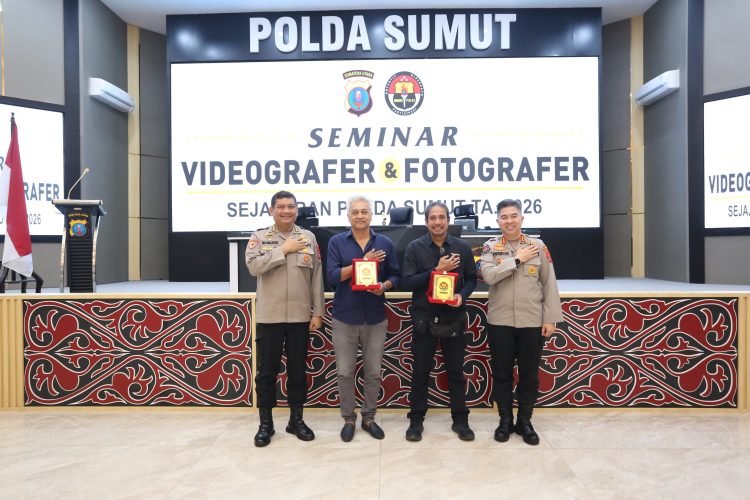 Perkuat Publikasi Digital, Polda Sumut Gelar Pelatihan Videografi dan Fotografi bagi Personel Humas Perkuat Publikasi Digital, Polda Sumut Gelar Pelatihan Videografi dan Fotografi bagi Personel Humas