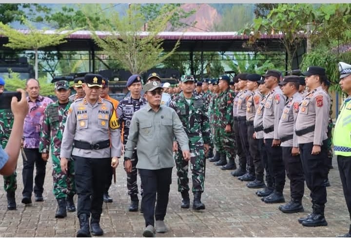 Bupati Tapteng Pimpin Apel Gelar Pasukan Operasi Ketupat Toba 2026, Tekankan Sinergitas Pengamanan Mudik