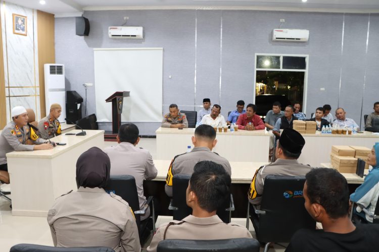 Pererat Sinergitas, Kapolres Tapanuli Tengah Ajak Insan Pers Jaga Kondusivitas Pasca-Bencana