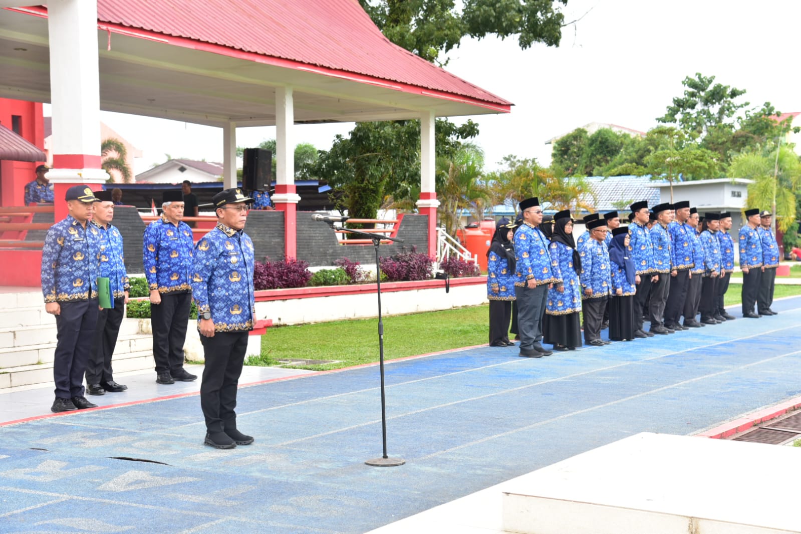 Bupati Tapteng Ingatkan ASN Tingkatkan Kualitas dan Kecepatan Pelayanan Bupati Tapteng Ingatkan ASN Tingkatkan Kualitas dan Kecepatan Pelayanan