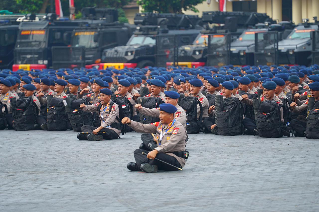 Kapolri Pimpin Apel dan Buka Rakernis Korps Brimob Polri Tahun 2026 Kapolri Pimpin Apel dan Buka Rakernis Korps Brimob Polri Tahun 2026