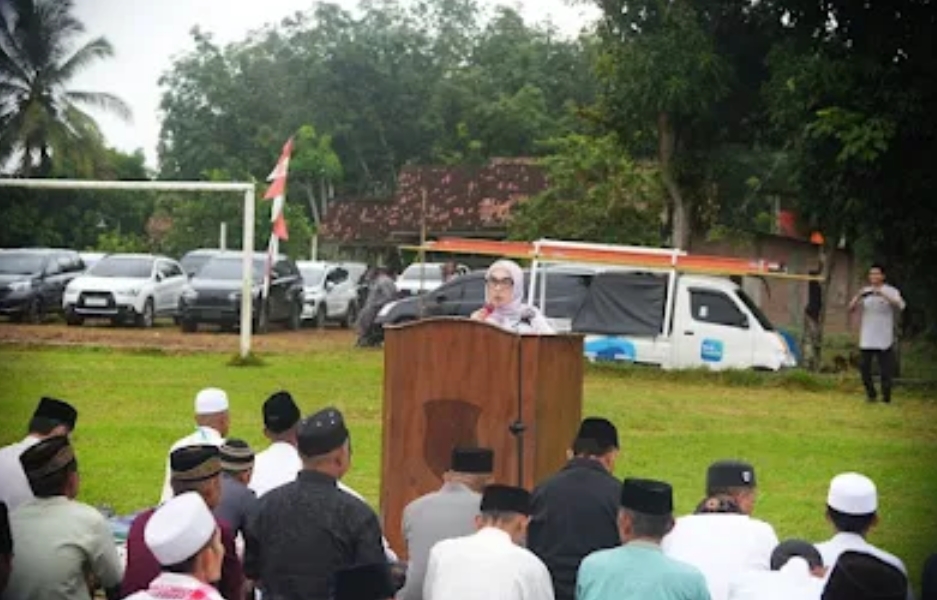 Sholat Idul Fitri 1447 H Bersama Warga, Bupati Way Kanan Sampaikan Pesan Persatuan dan Pembangunan