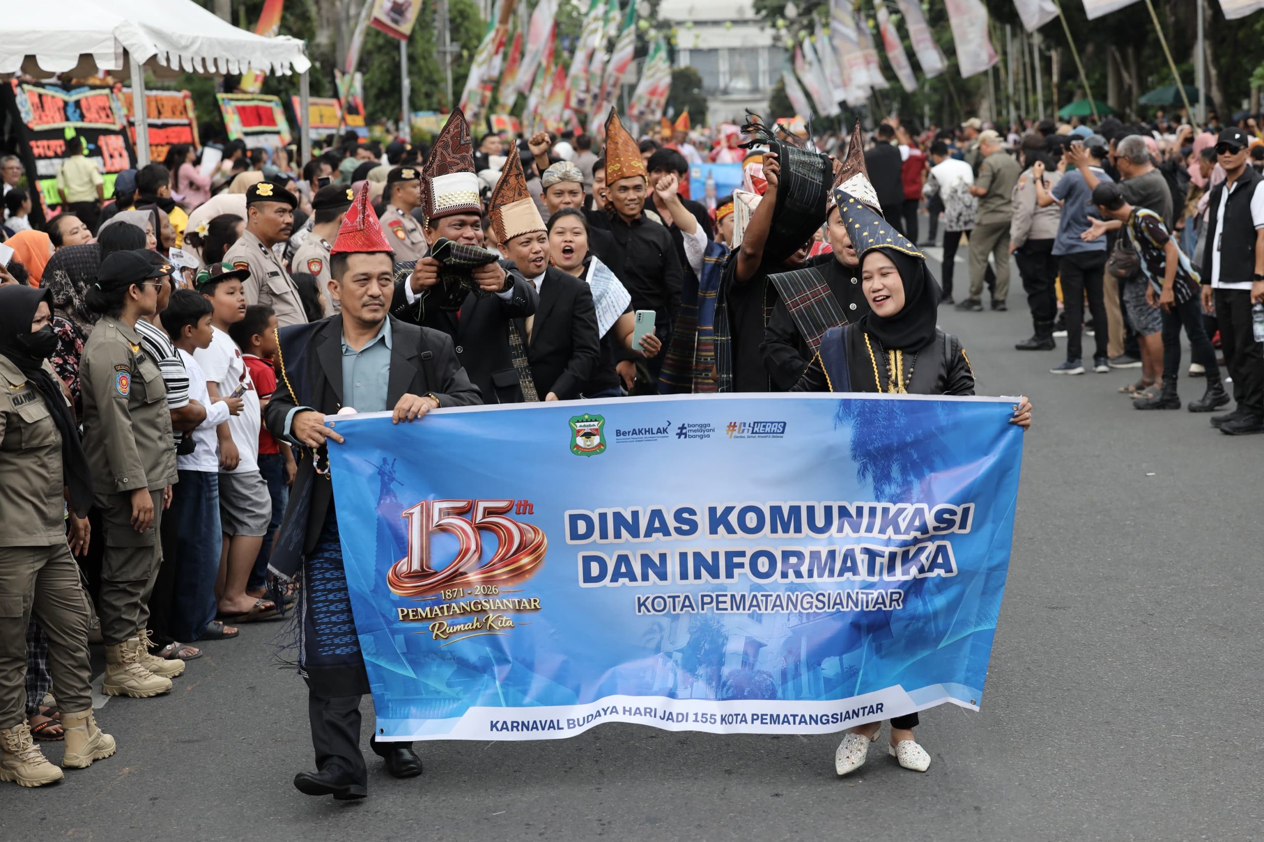 Hari Jadi ke-155 Pematangsiantar Berlangsung Spektakuler, Wesly Silalahi Tegaskan “Siantar Rumah Kita” Hari Jadi ke-155 Pematangsiantar Berlangsung Spektakuler, Wesly Silalahi Tegaskan “Siantar Rumah Kita”