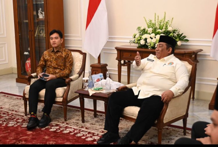 Pemuda Masjid Dunia Diminta Jadi Perekat Generasi Muda, Gibran Dukung MTQ Internasional Pemuda Masjid Dunia Diminta Jadi Perekat Generasi Muda, Gibran Dukung MTQ Internasional