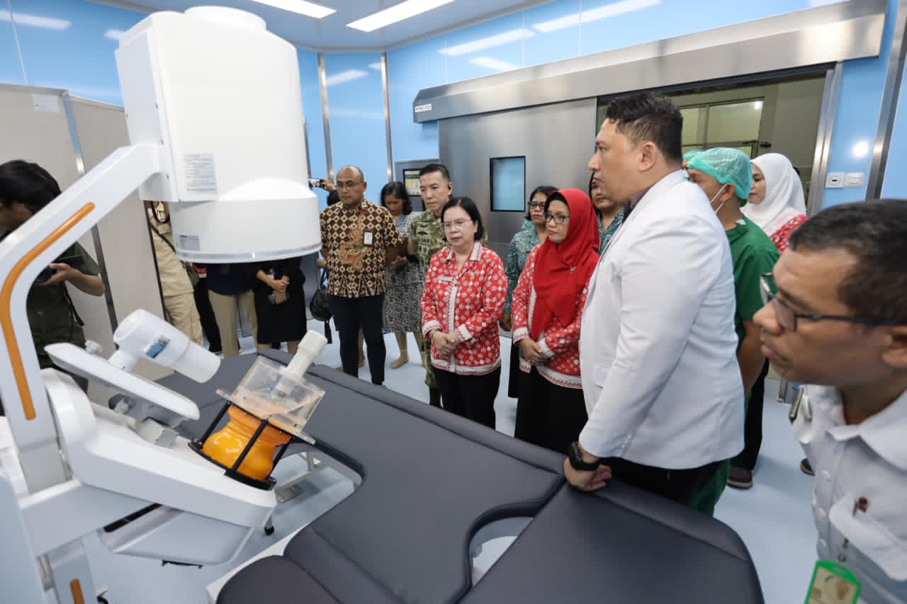 Kepemimpinan Wesly Silalahi Hadirkan Layanan ESWL, Warga Pematangsiantar Kini Bisa Hancurkan Batu Ginjal Tanpa Operasi