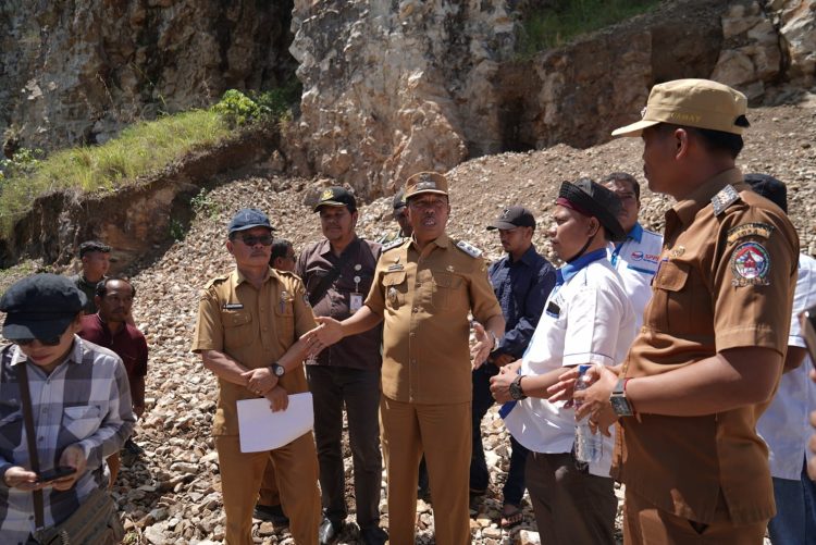 Wakil Bupati Toba Audi Murphy Sitorus Tinjau Lokasi Tambang, Warga Harapkan Legalitas Tambang Rakyat di Uluan