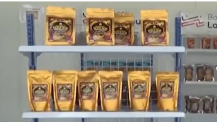Pemkab Way Kanan Ajak Warga Gunakan Produk Lokal Pemkab Way Kanan Ajak Warga Gunakan Produk Lokal