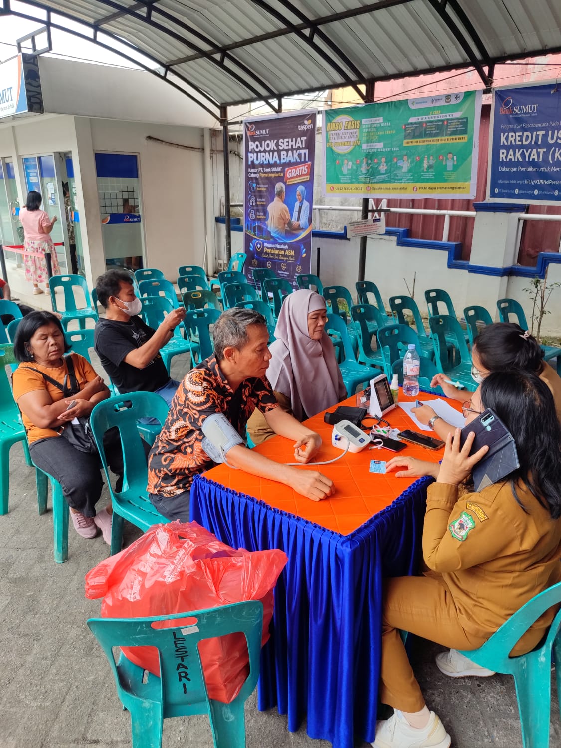 Bank Sumut Cabang Koordinator Pematangsiantar Hadirkan Pojok Kesehatan bagi Nasabah Pensiunan Bank Sumut Cabang Koordinator Pematangsiantar Hadirkan Pojok Kesehatan bagi Nasabah Pensiunan