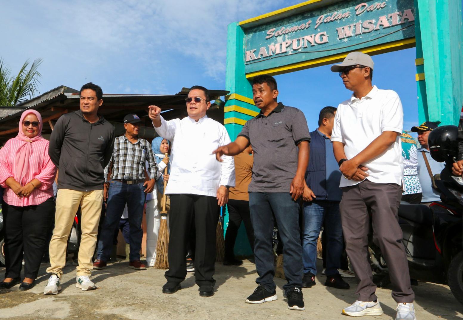 Wali Kota Pematangsiantar Galakkan Program Jumat Pagi Bersih Lingkungan 