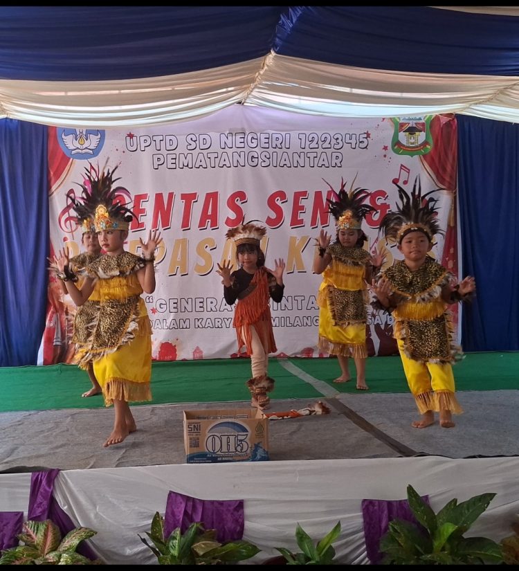 Penuh Haru dan Kegembiraan Pentas Seni dan Pelepasan Siswa Kelas VI SDN 122345 Kota Pematang Siantar Penuh Haru dan Kegembiraan Pentas Seni dan Pelepasan Siswa Kelas VI SDN 122345 Kota Pematang Siantar