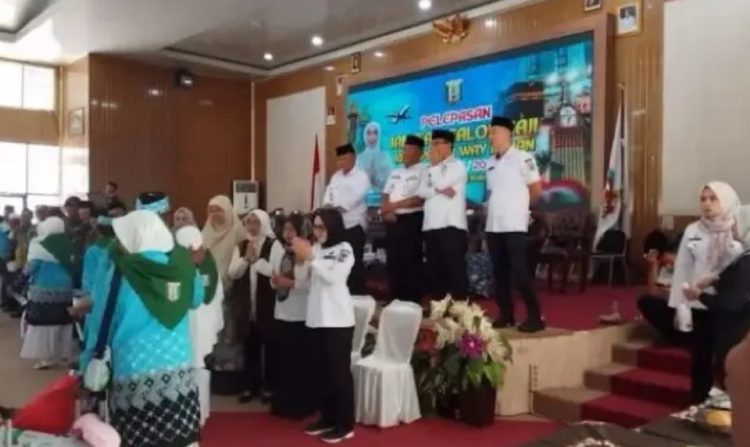 Bupati Ayu Lepas 224 Calhaj Way Kanan Bupati Ayu Lepas 224 Calhaj Way Kanan