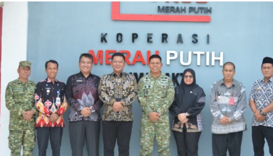 Sekda Way Kanan Hadiri Launching Koperasi Merah Putih Nasional, Siap Dongkrak Ekonomi Desa