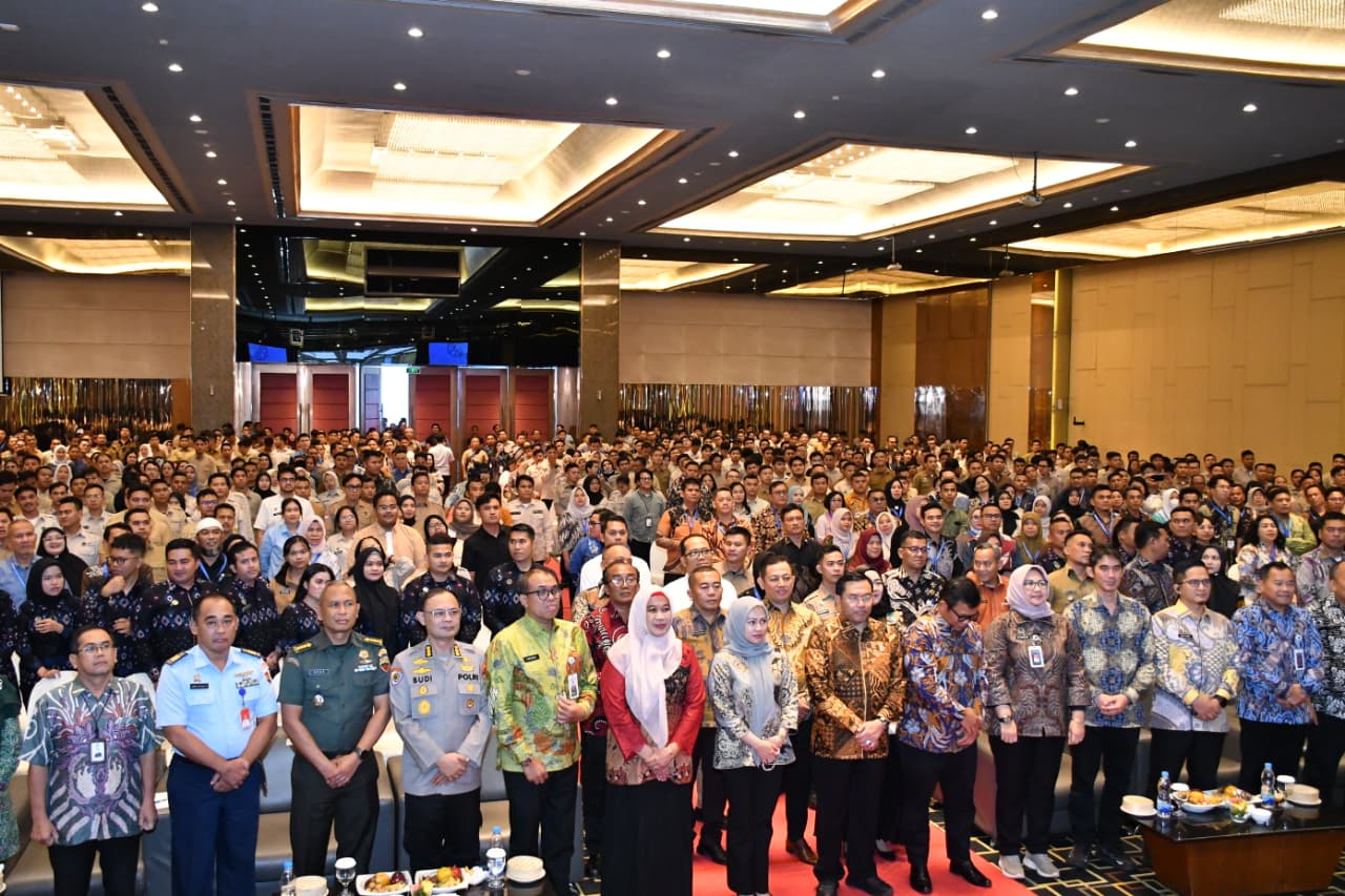 BGN Tekankan MBG Bukan Sekadar Bagi Makanan tapi Mesin Penggerak Ekonomi, Pemkab. Samosir siap Mendukung BGN Tekankan MBG Bukan Sekadar Bagi Makanan tapi Mesin Penggerak Ekonomi, Pemkab. Samosir siap Mendukung