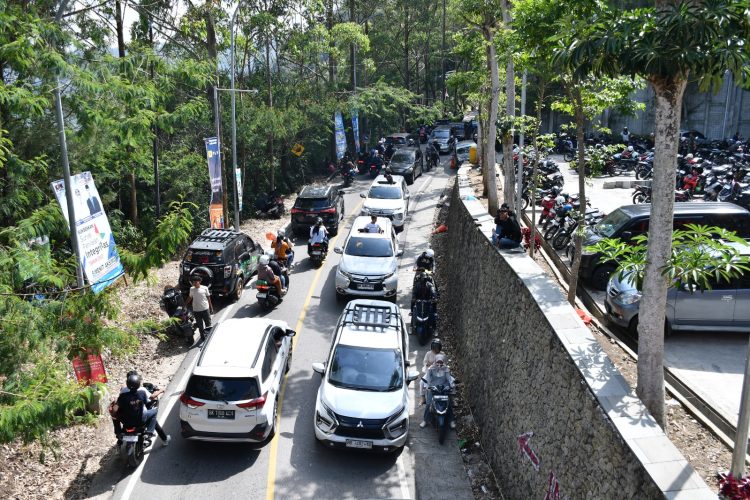 Retribusi Sektor Pariwisata Samosir Sumbang PAD Rp 2,26 Miliar Selama 12 Hari Libur