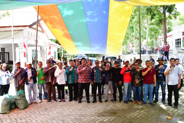 Didukung APBN 2026, Kabupaten Samosir Disiapkan Jadi Sentra Bawang Putih, Vandiko : Program Presiden Yang Harus Disukseskan Didukung APBN 2026, Kabupaten Samosir Disiapkan Jadi Sentra Bawang Putih, Vandiko : Program Presiden Yang Harus Disukseskan