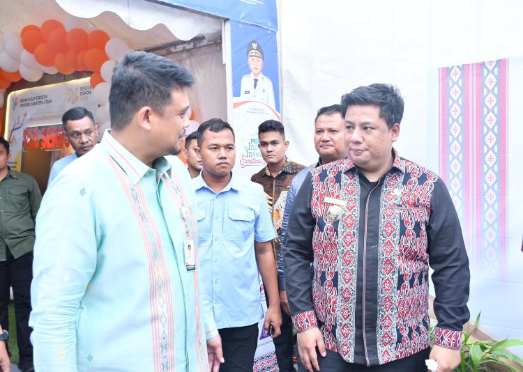 Dukung program "UMKM Sumut Berkah", Bupati Samosir Vandico Gultom hadiri pembukaan Pekan Inovasi dan Investasi Sumatera Utara tahun 2026 Dukung program "UMKM Sumut Berkah", Bupati Samosir Vandico Gultom hadiri pembukaan Pekan Inovasi dan Investasi Sumatera Utara tahun 2026