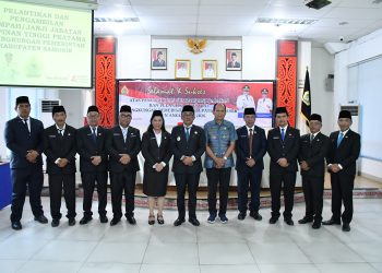Wakil Bupati Samosir Lantik 9 Pejabat Tinggi Pratama, Tekankan Sinergi, Integritas, dan Prestasi Wakil Bupati Samosir Lantik 9 Pejabat Tinggi Pratama, Tekankan Sinergi, Integritas, dan Prestasi