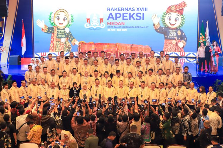 Wali Kota Pematangsiantar Wesly Silalahi Hadiri Pembukaan Rakernas XVIII APEKSI Wali Kota Pematangsiantar Wesly Silalahi Hadiri Pembukaan Rakernas XVIII APEKSI