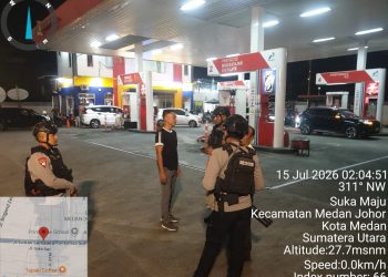 Antrean BBM Jadi Perhatian, Satuan Brimob Polda Sumut Bergerak Jaga Keamanan dan Ketertiban Masyarakat di Kota Medan Antrean BBM Jadi Perhatian, Satuan Brimob Polda Sumut Bergerak Jaga Keamanan dan Ketertiban Masyarakat di Kota Medan