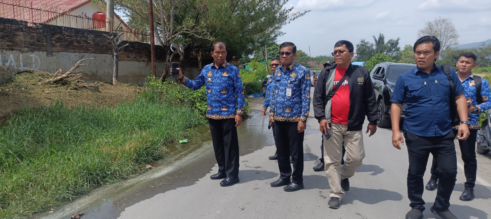 Terima Laporan Warga Soal Limbah, Wakil Bupati Toba Langsung Turun Lapangan Terima Laporan Warga, Wakil Bupati Toba Langsung Turun Lapangan