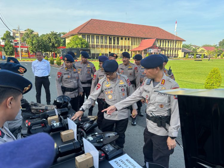 Zero Compromise Kesiapan Operasional, Dansat Brimob Polda Sumut Pastikan Personel dan Peralatan Siap Digunakan Kapan Pun Zero Compromise Kesiapan Operasional, Dansat Brimob Polda Sumut Pastikan Personel dan Peralatan Siap Digunakan Kapan Pun