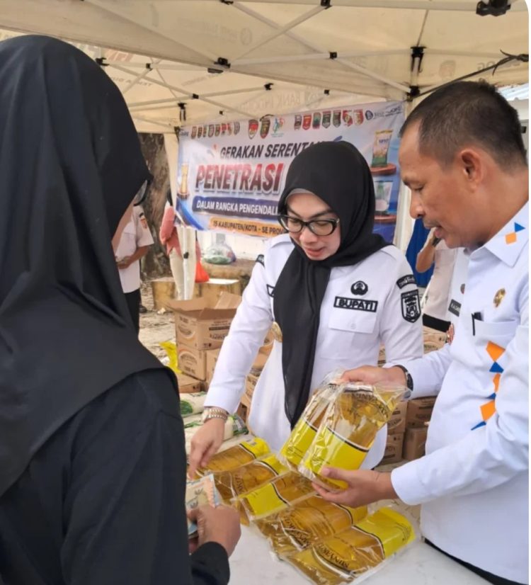 Pemkab Way Kanan Gelar Gerakan Penetrasi Pasar, Bantu Warga Dapatkan Sembako Murah dan Kendalikan Inflasi