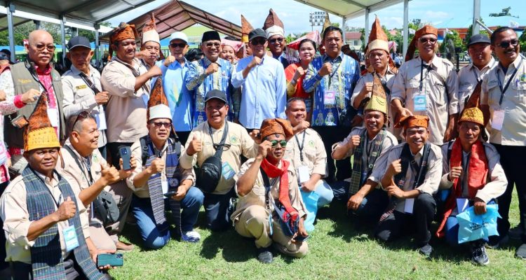 PENAS XVII di Gorontalo, Bupati Simalungun: Momen Strategis Bagi Petani dan Nelayan Memperluas Wawasan PENAS XVII di Gorontalo, Bupati Simalungun: Momen Strategis Bagi Petani dan Nelayan Memperluas Wawasan