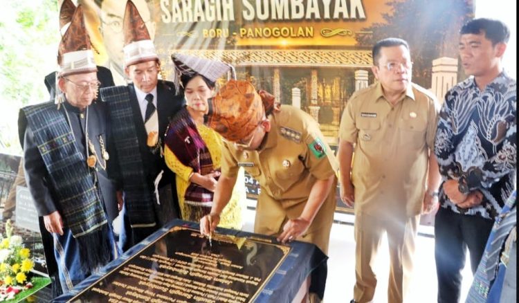 dr. Djasamen Saragih, Putra Pertama Simalungun Bergelar Dokter Kini Makamnya Dipugar dan Diresmikan dr. Djasamen Saragih, Putra Pertama Simalungun Bergelar Dokter Kini Makamnya Dipugar dan Diresmikan