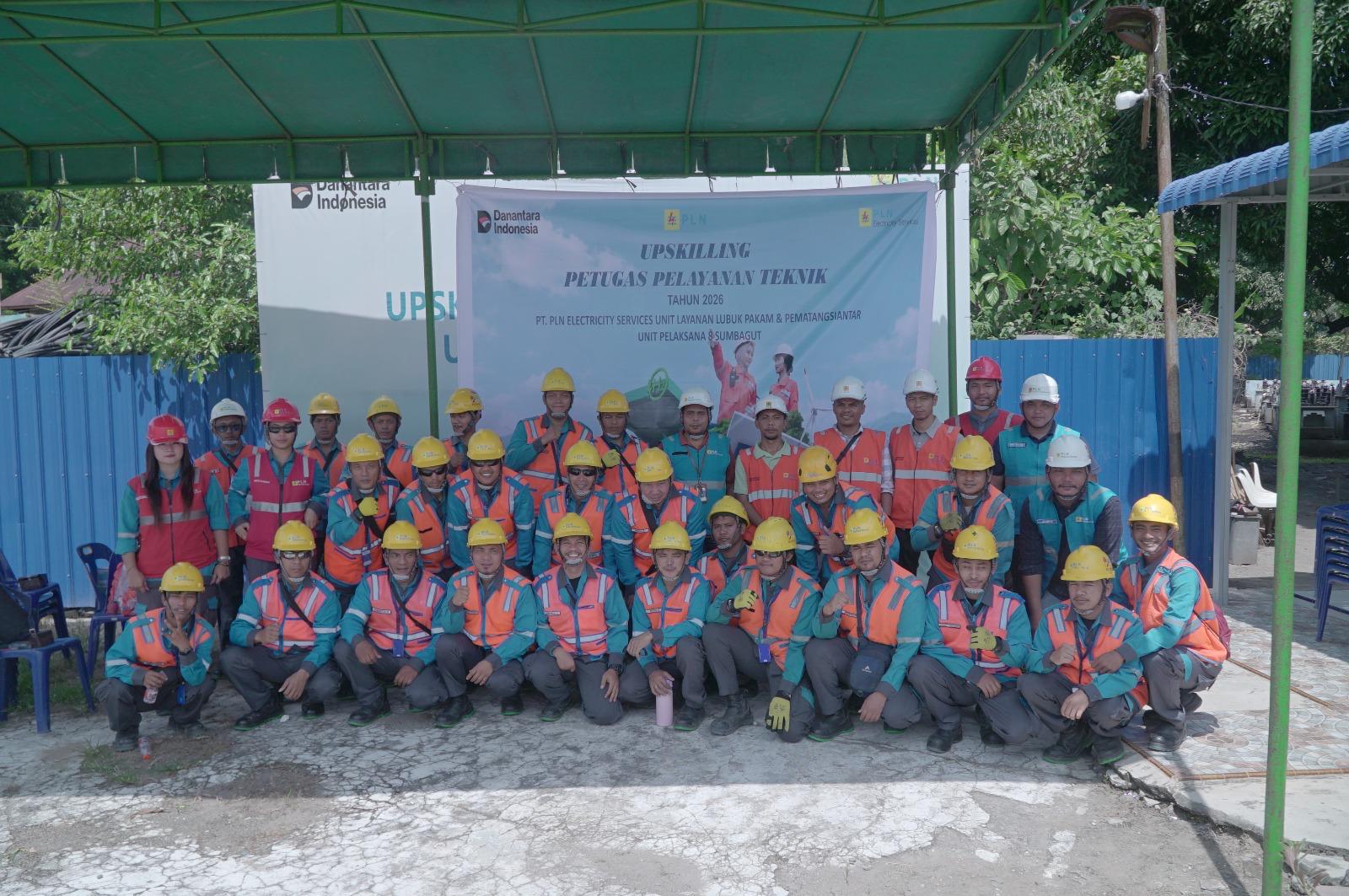 PLN UP3 Pematangsiantar Tingkatkan Kompetensi Petugas Yantek Melalui Upskilling Berbasis Keselamatan, Pelayanan dan Keandalan PLN UP3 Pematangsiantar Tingkatkan Kompetensi Petugas Yantek Melalui Upskilling Berbasis Keselamatan, Pelayanan dan Keandalan