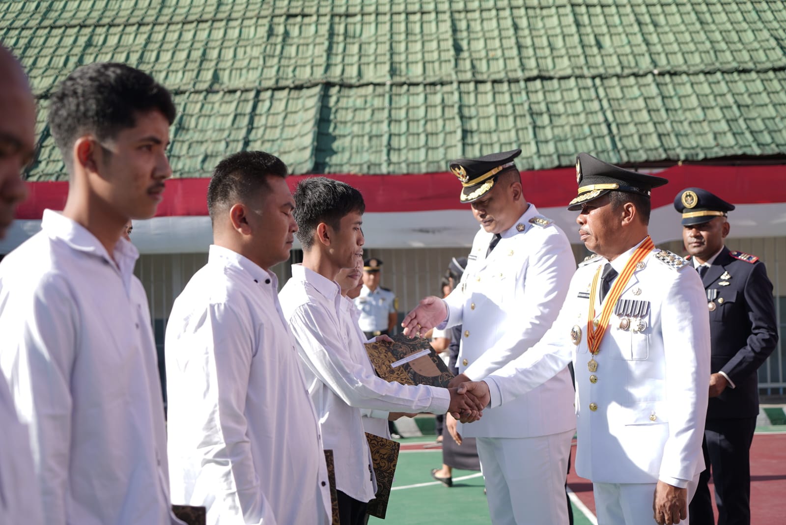 Bupati Toba Pimpin Upacara Pemberian Remisi, 329 WBP Terima RU II