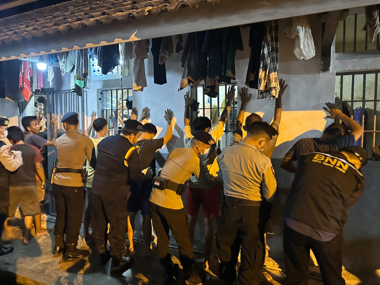 Brimob Batalyon B Polda Sumut Kawal Razia Gabungan di Lapas Kelas IIB Tebing Tinggi