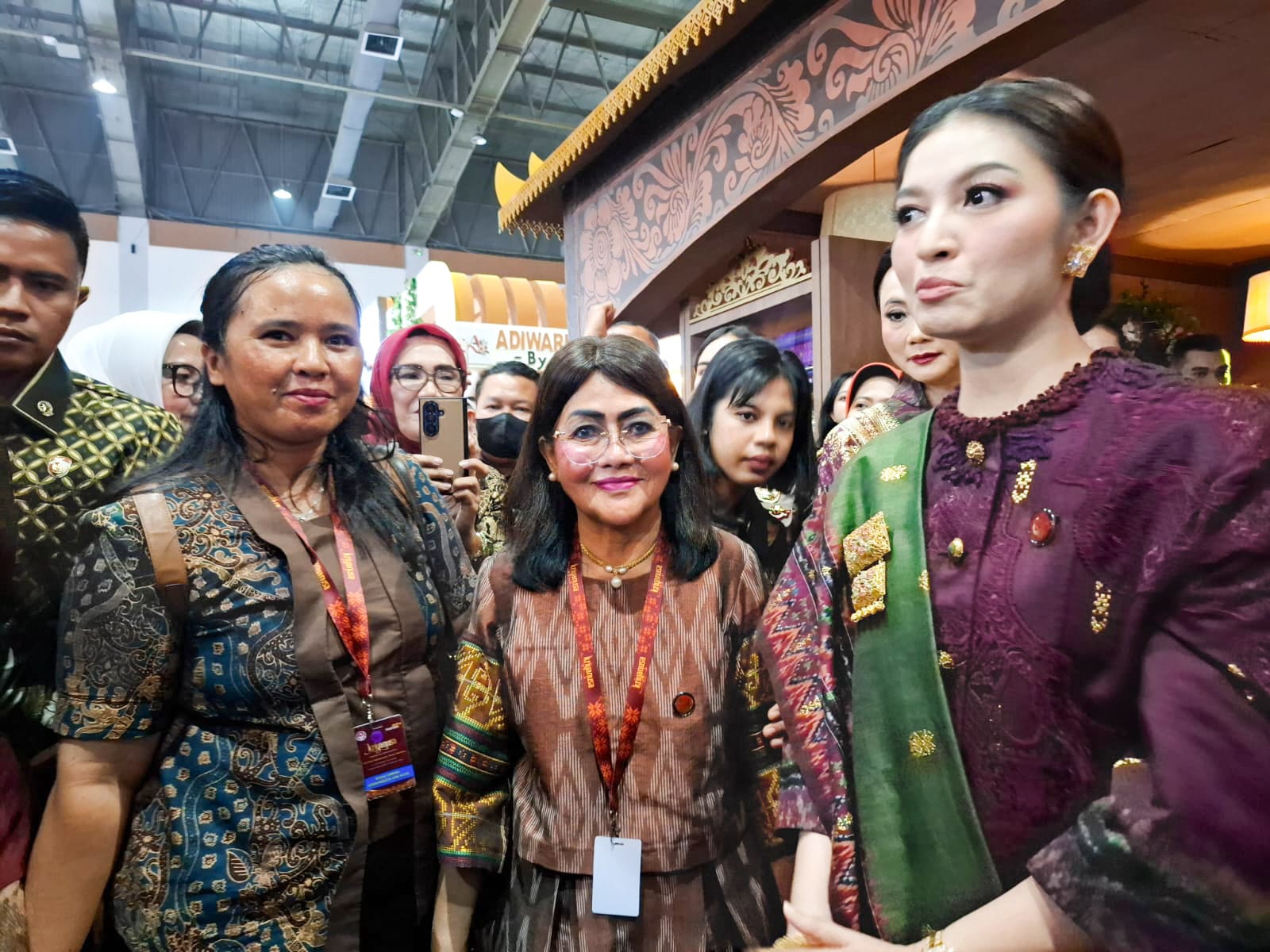 Ketua Dekranasda Kota Pematangsiantar Hadiri Pameran Kerajinan Nusantara bertajuk Kriyanusa Tahun 2026 di GBK Jakarta