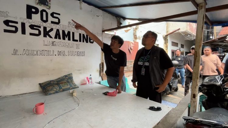 Satresnarkoba Polrestabes Medan Gerebek Sarang Narkoba di Jalan Multatuli, Temukan Pos Siskamling Jadi Tempat Jual Beli Narkoba Satresnarkoba Polrestabes Medan Gerebek Sarang Narkoba di Jalan Multatuli, Temukan Pos Siskamling Jadi Tempat Jual Beli Narkoba