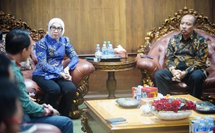 Bupati Way Kanan Terima Kunker Kanwil ATR/BPN Lampung, Bahas Percepatan Sertifikasi Aset Daerah Dan Integrasi Data Pertanahan Bupati Way Kanan Terima Kunker Kanwil ATR/BPN Lampung, Bahas Percepatan Sertifikasi Aset Daerah Dan Integrasi Data Pertanahan