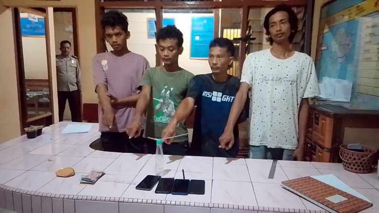 Keempat tersangka beserta barang bukti telah diserahkan ke Polsek Bangun resor Simalungun