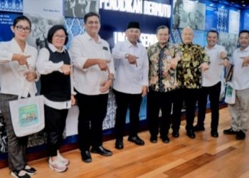 Bupati Simalungun, Plt Kadisdik dan pihak Dikdasmen (Dok Kominfo)