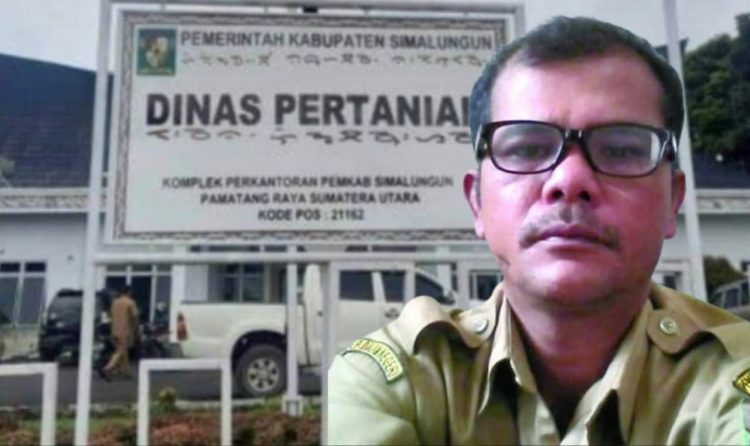 Plang kantor Distan Simalungun dan Plt Kadistan Pardomuan Sijabat